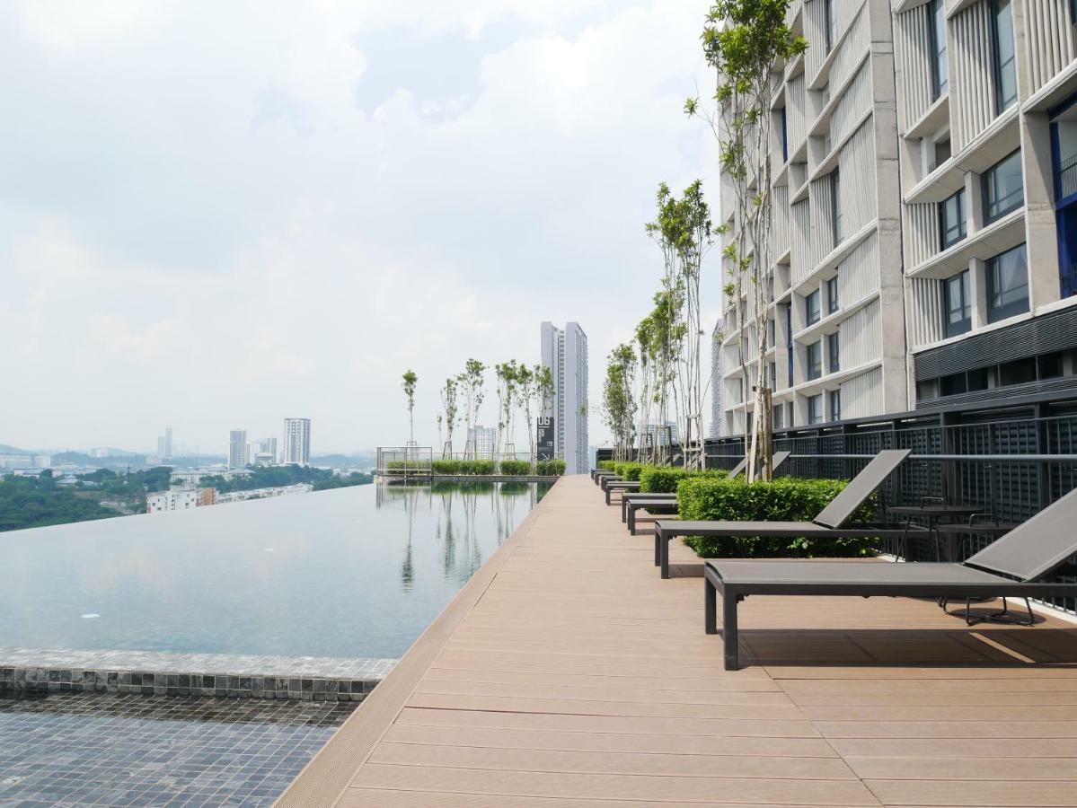 Tamarind Suites By Elite Stay Cyberjaya Exterior photo